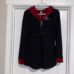 DRESSFO black and red sweater shirt with functional design hood and mid zipper